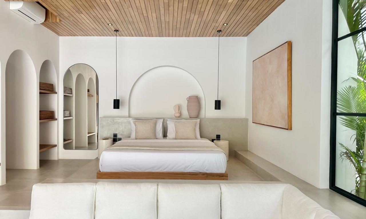 The Suites By The Young Villas Uluwatu Exteriér fotografie
